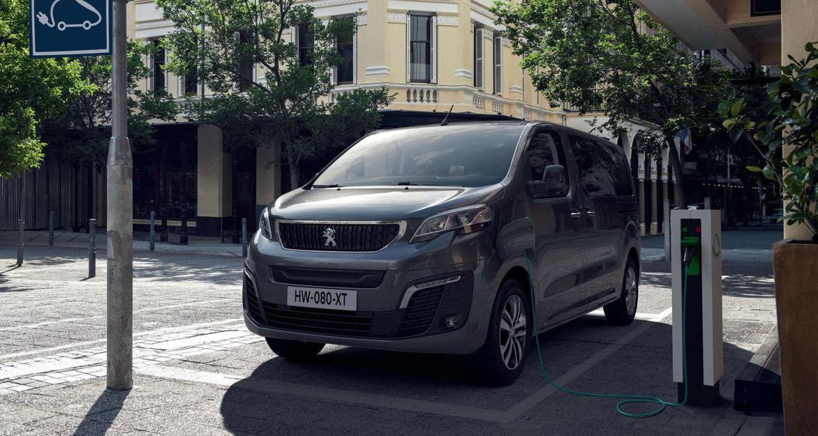 Peugeot e-Traveller Long 50 kWh