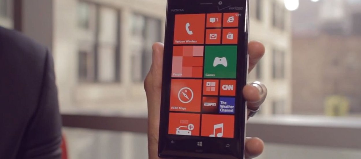 Nokia Lumia 928 zaprezentowana - to fotograficzny "potwór"