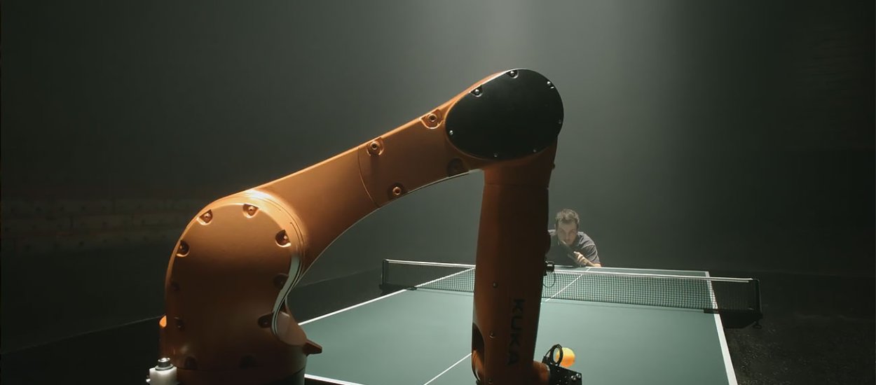 Widowiskowy pojedynek tenisa stołowego. Czy robot może wygrać z człowiekiem?