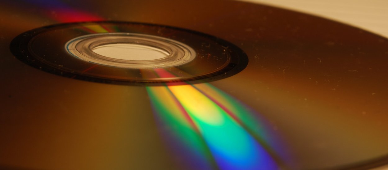 Napędy optyczne czeka druga młodość? Sony i Panasonic prezentują Archival Disc