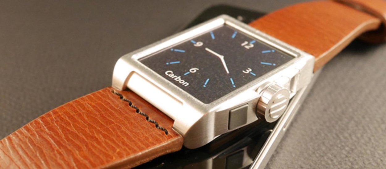 Carbon – ten zegarek naładuje Twój telefon dzięki słońcu