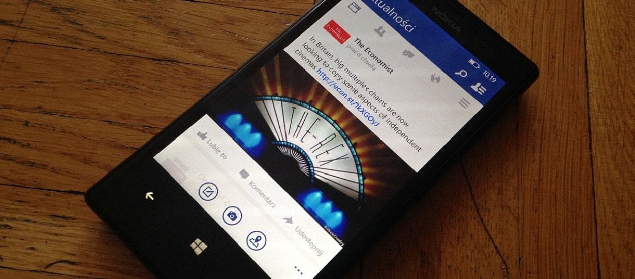 Na taką aplikację Facebooka dla Windows Phone warto było zaczekać