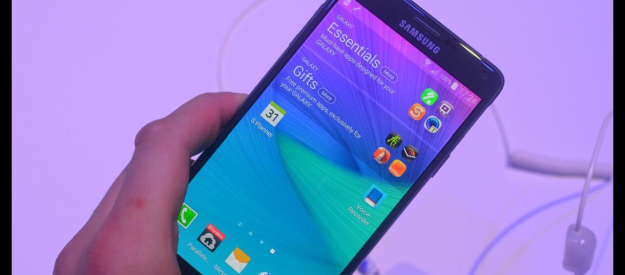 Samsung postawił na fajerwerki, a nie rewolucję. Ale Galaxy Note 4 i tak się sprzeda
