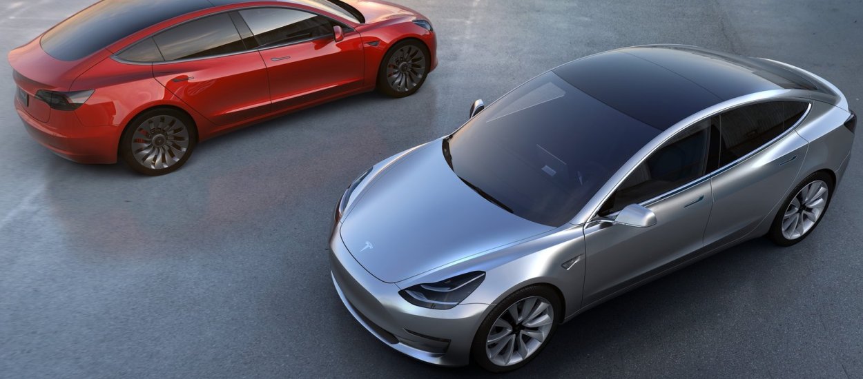 Ludzie sprzedają miejsca w kolejce po Tesla Model 3. Ile można zarobić?