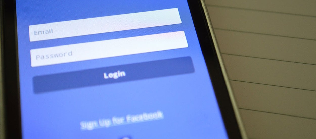 Facebook śledzi nawet tych, którzy nie mają u nich konta — i nie widzi w tym problemu. Ale sąd już tak