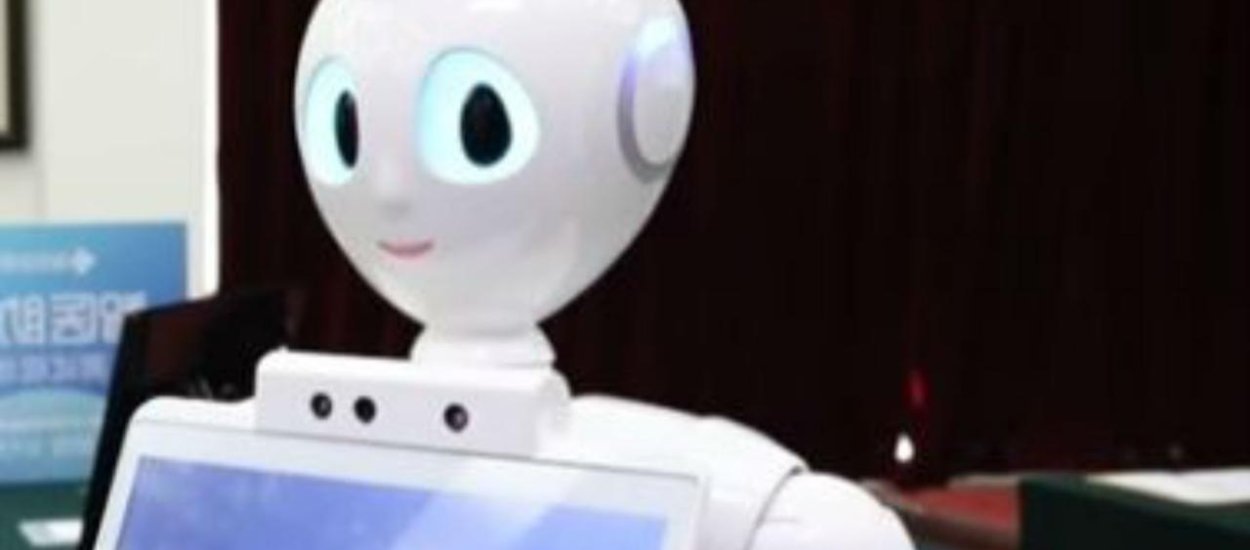 Chiński robot zdał egzamin lekarski. Koniec z problemami w służbie zdrowia?
