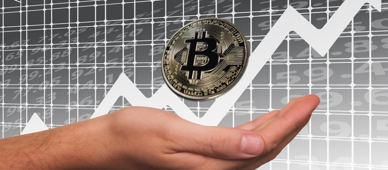Bitcoin bije kolejne rekordy, a naciągacze zacierają ręce...