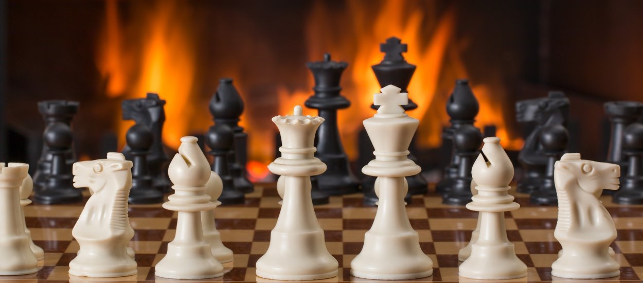 Dwie godziny nauki wystarczą sztucznej inteligencji do zostania mistrzem szachów