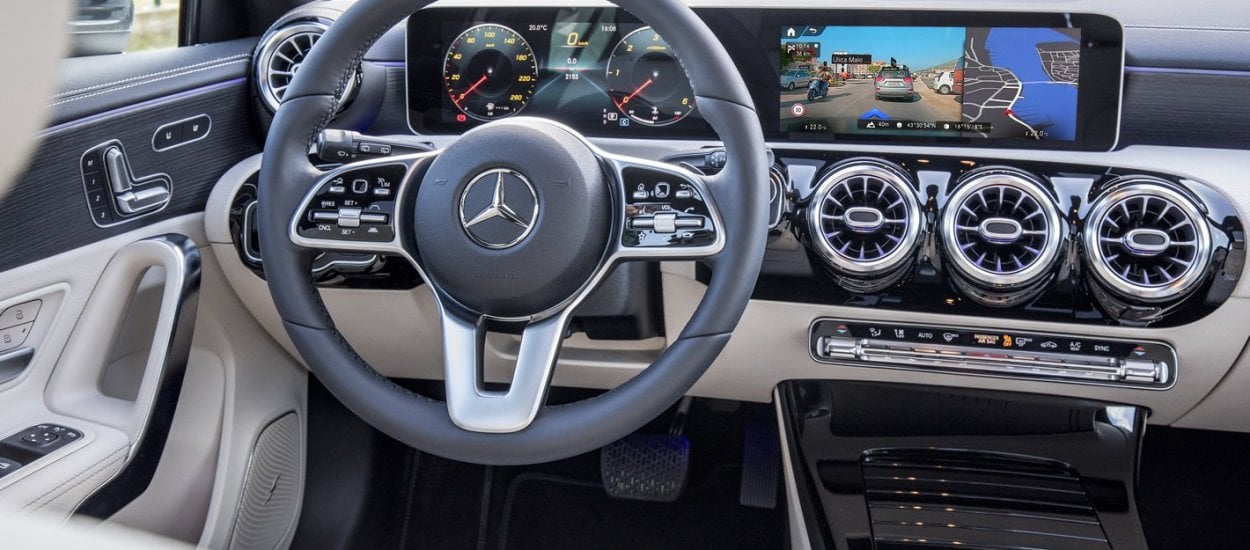 Rozszerzona rzeczywistość dla nawigacji samochodowej MBUX. Nowy Mercedes-Benz Klasy A prowadzi jak żadne inne auto