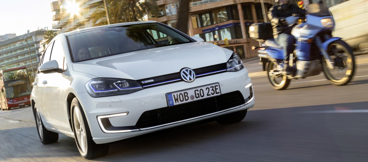 Nowe silniki będą tzw. miękkimi hybrydami: Volkswagen śmieje się w nos normom emisji spalin