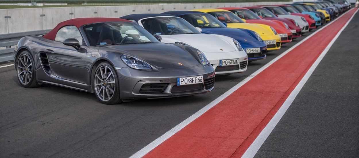 4x Porsche 911 (w tym GT3 RS), 4x Panamera, 3x 718, 3x Cayenne i 2x Macan – 16-krotny zastrzyk adrenaliny