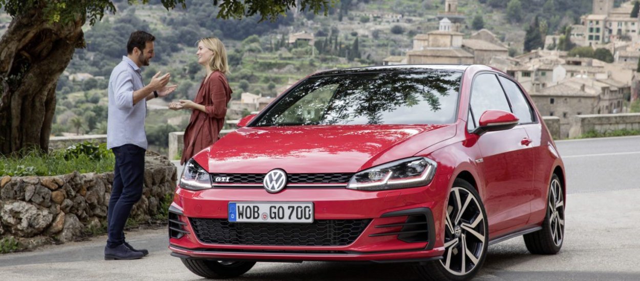 Volkswagen Golf GTI kolejną ofiarą nowych badań zużycia paliwa: czy ktoś zatrzyma ten cyrk?