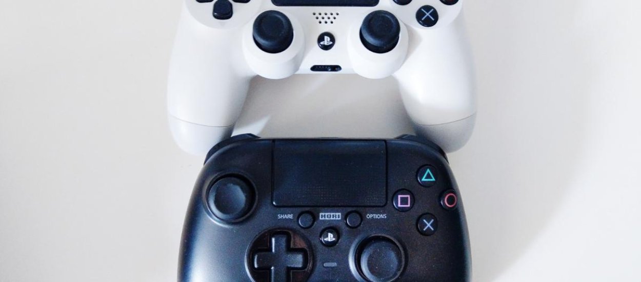 Hori Onyx: kontroler do PS4 który wygląda jak ten od Xboxa. Godny konkurent Dual Shocka?