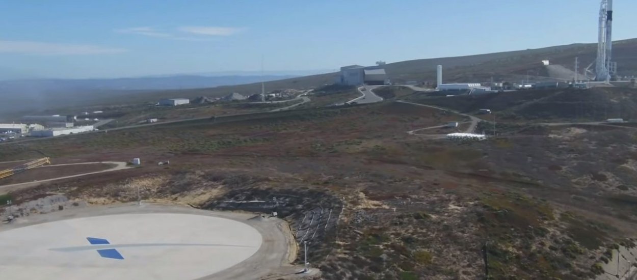 Falcon 9 pierwszy raz wylądował w Kalifornii, to był już 17. start w tym roku