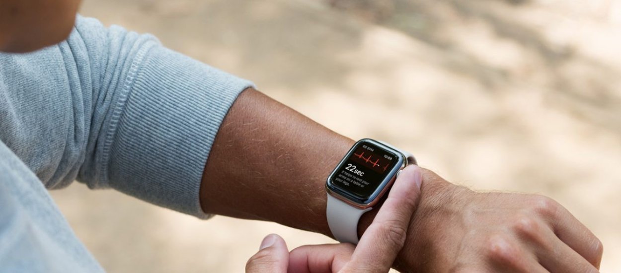 Pierwszy elektrokardiograf Apple już działa. Apple Watch z nową funkcją tylko w USA