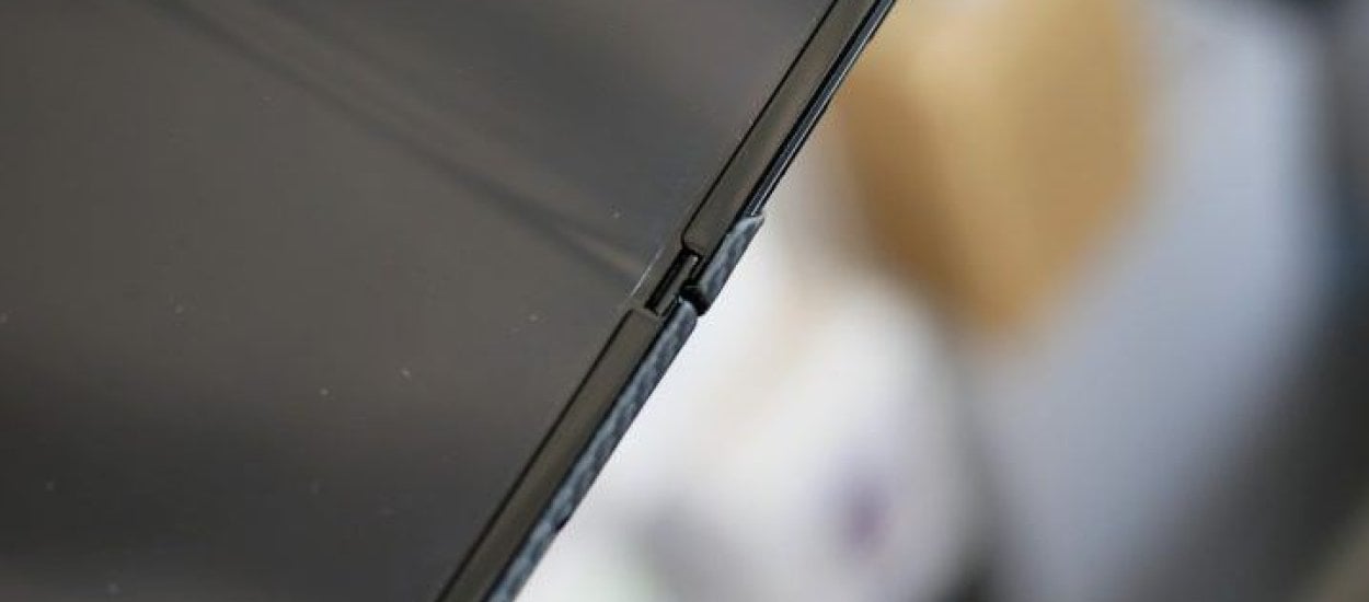 Źle zaprojektowane zawiasy przyczyną problemów Samsunga Galaxy Fold. Wyzwanie przed firmą