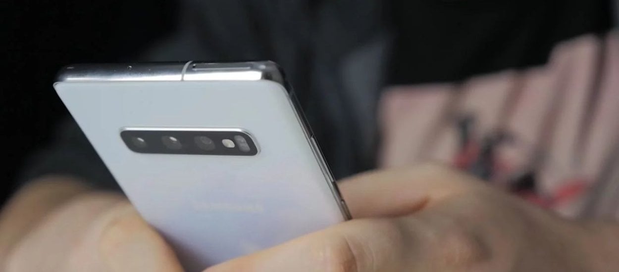 Kup teraz Samsung Galaxy S10, a smartwacha, opaskę lub słuchawki dostaniesz w prezencie
