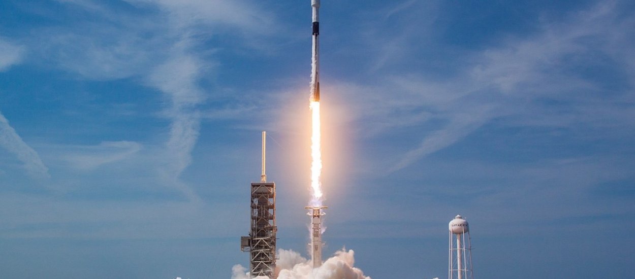 1 lot w tygodniu, SpaceX ma bogaty kalendarz, a NASA się boi