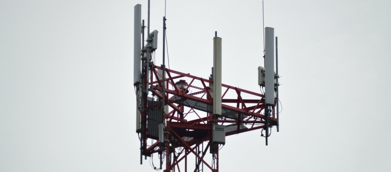 Telekomy wyłączą sieci 2G i 3G. Czas zmienić telefon?
