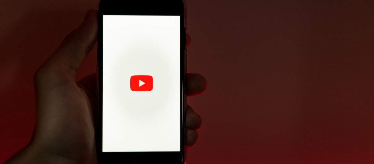 Jak przywrócić łapki w dół na YouTube? Skuteczny sposób