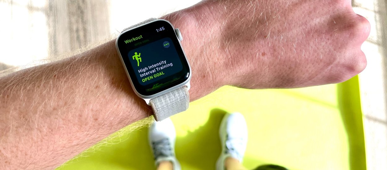 Smartwatch na siłowni - czy elektronika może motywować do ćwiczeń?