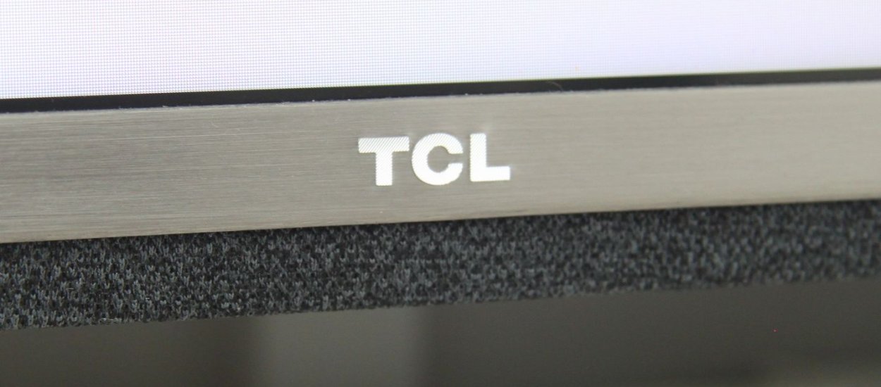 TCL 55C728 - świetny telewizor do filmów i gier za nieduże pieniądze