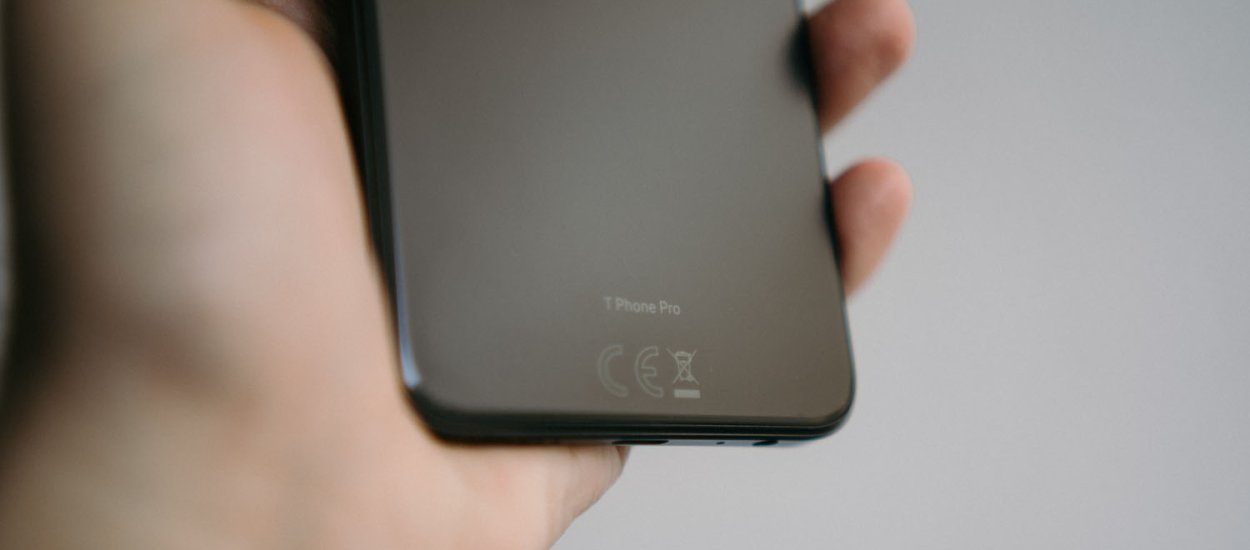 5G na każdą kieszeń - oto dwa nowe telefony od T-Mobile: T Phone i T Phone Pro