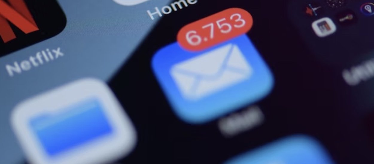 Aplikację Mail w iOS 16 pokonują… przychodzące maile