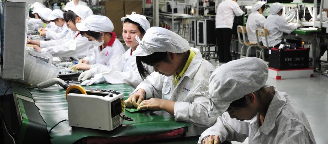 Pracownicy fabryk Apple walczą o godne warunki. Policja ucieka się do przemocy