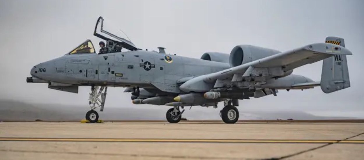 Guziec na wabia. USAF próbuje nauczyć A-10 Thunderbolt II nowej sztuczki