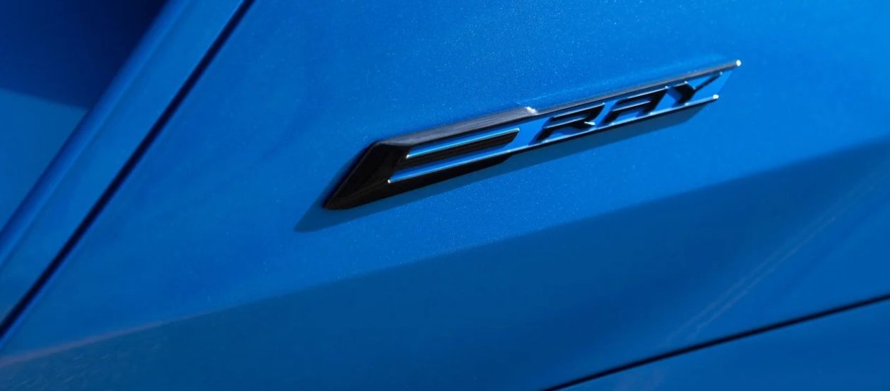Nawet Amerykanie się ugięli, Chevrolet Corvette z silnikiem elektrycznym