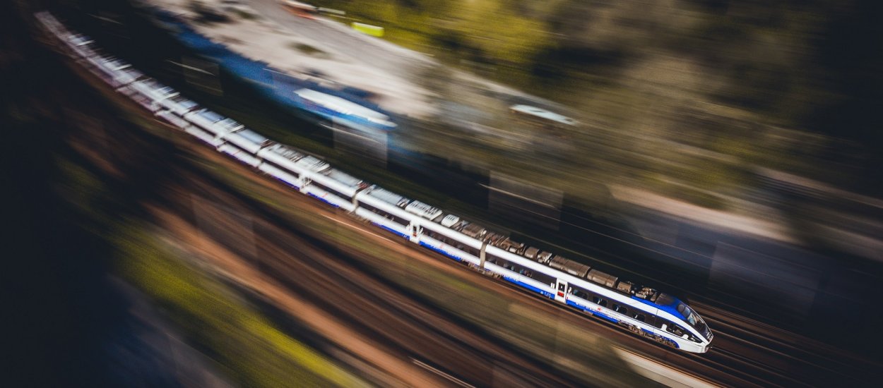 O ile skraca się podróż przy podniesieniu prędkości pociągu do 160 km/h