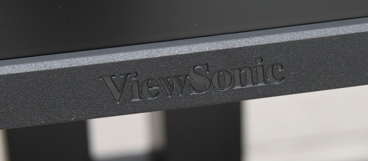 ViewSonic VG2756-2K to monitor i stacja dokująca w jednym
