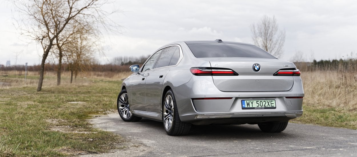 Jak elektryczny napęd w BMW i7 xDrive60 zapewnia luksus? Zasięg i komfort jazdy – test