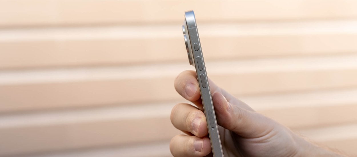 Jedno małe urządzenie jest w stanie uceglić zarówno iPhone'y jak i Androidy