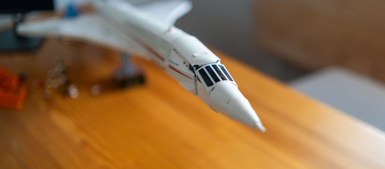 LEGO Icons Concorde - recenzja. Każdy fan lotnictwa musi mieć ten zestaw