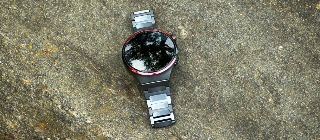 HUAWEI WATCH 4 Pro Space Edition to zegarek nie do zdarcia. Kosmiczny design i wytrzymałość