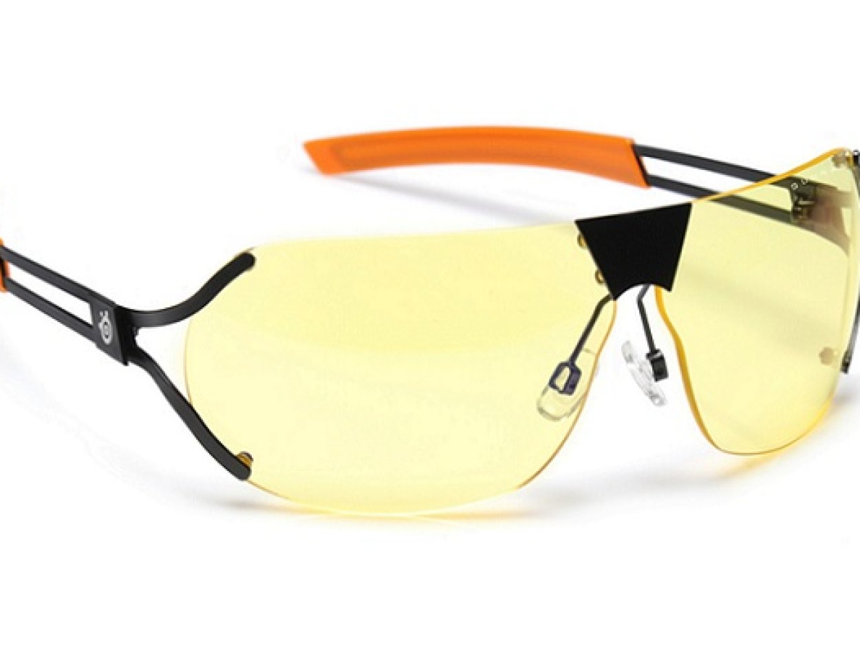 Pomarańczowy Internet - recenzja okularów SteelSeries Desmo