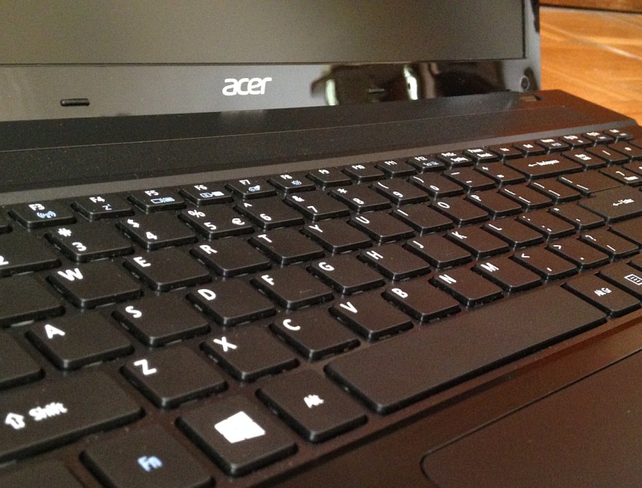 "Siedemnastki" mają się dobrze - test laptopa Acer V3