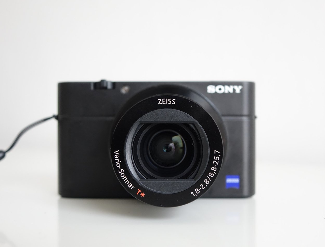 Sony RX100 III - najlepszy aparat, który zawsze możesz mieć przy sobie, w kieszeni