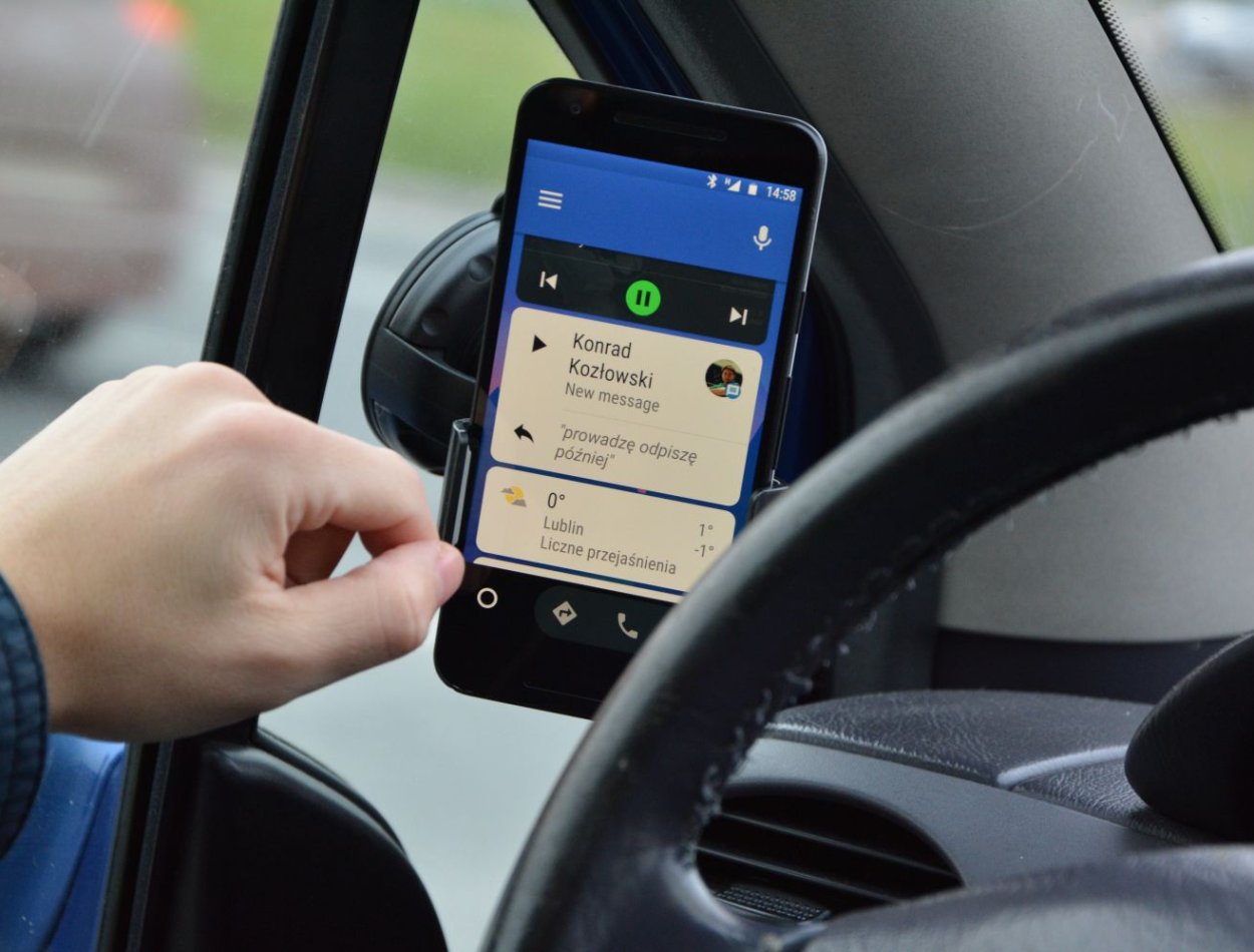 Recenzja Android Auto - niezbędna aplikacja dla kierowców