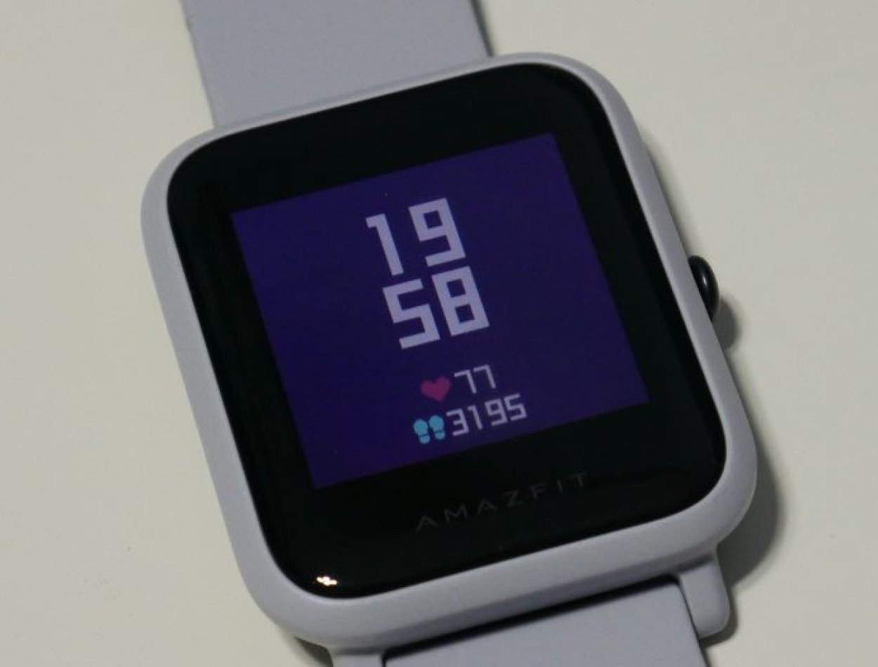 Świetny i tani prawie Apple Watch? Recenzja Xiaomi Amazfit Bip