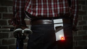 iPhone w roli światełka rowerowego to już duża przesada
