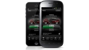 Tesla zaprezentowała aplikację mobilną dla właścicieli elektrycznego samochodu Model S