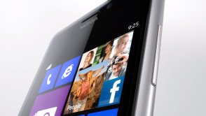 Nokia prezentuje Lumię 925. Na co postawili Finowie?