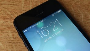 Teraz iPhone nie wygląda jak iPhone - iOS7 w naszych rękach