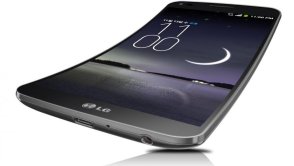 LG nie zwalnia - poznaliśmy wygięty model G Flex, przed nami premiera Nexusa 5