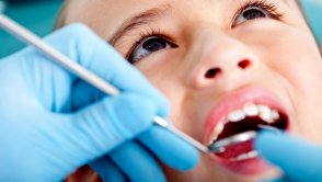 Koniec bolesnych wizyt u dentysty – ząb odbuduje się sam!