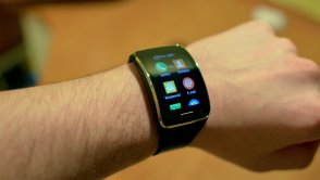 Smartwatch: autonomiczny samolub czy przedłużenie smartfona?