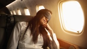 Jak wygodnie spać w samolocie? Boeing ma fajny pomysł